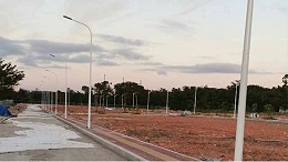 海南三亞工業園區市政路燈安裝