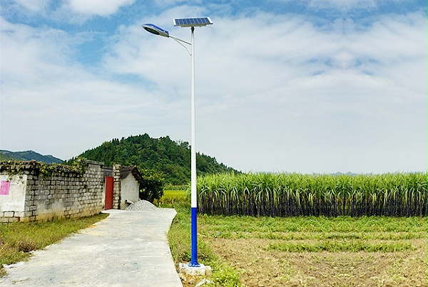 農村LED太陽能路燈