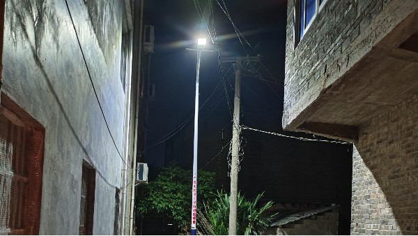 廣西桂平鄉村太陽能路燈項目案例